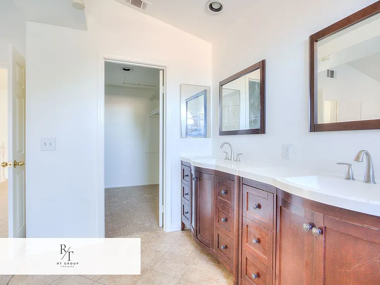 6153 Orvieto Ct — Photo 25