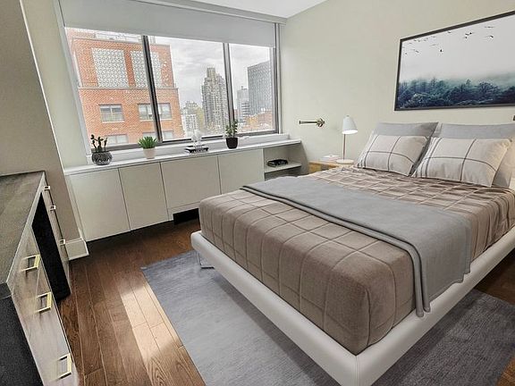 5th image of 300 E 64th St APT 18B