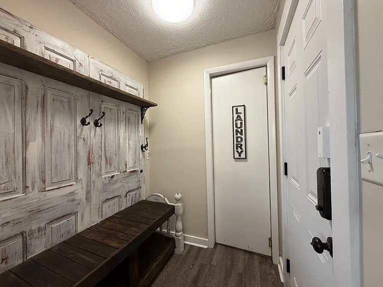 1046 Tennessee Hills Dr — Photo 15