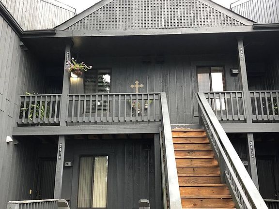 2nd image of 2424 Deer Run #2424