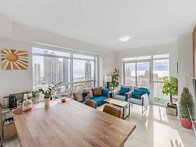 251 Manitoba St #2704 — Photo 14