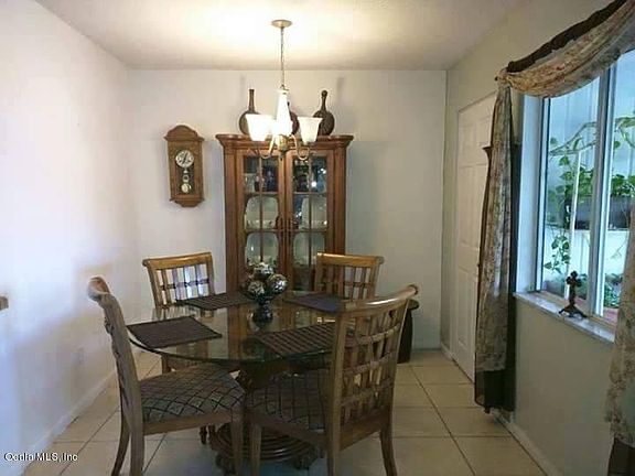 5th image of 555B Fairways Dr
