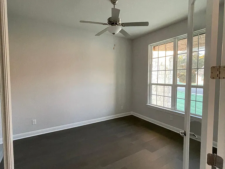 513 Constitution Way — Photo 21