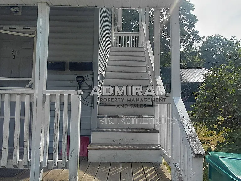 21 Knight St #4 — Photo 11