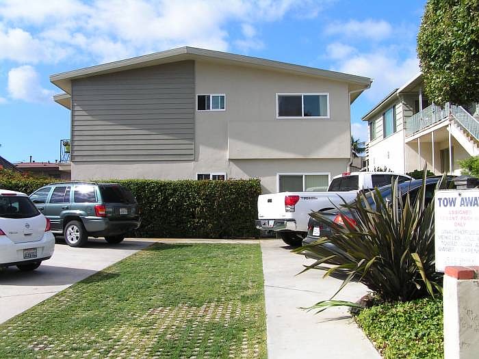 1st image of 3009 Kellogg St APT F