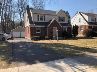 356 Gilbert St, Ridgewood, NJ 07450