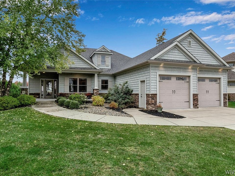 1st image of 4 Parliament Ln