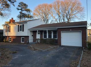 617 Hartford Pl, Brick, NJ 08724