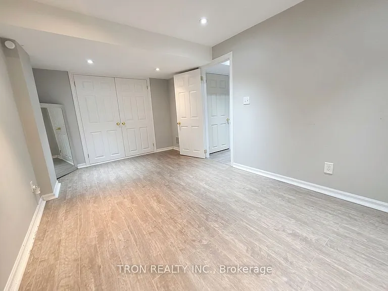 32 Arundel Dr — Photo 24