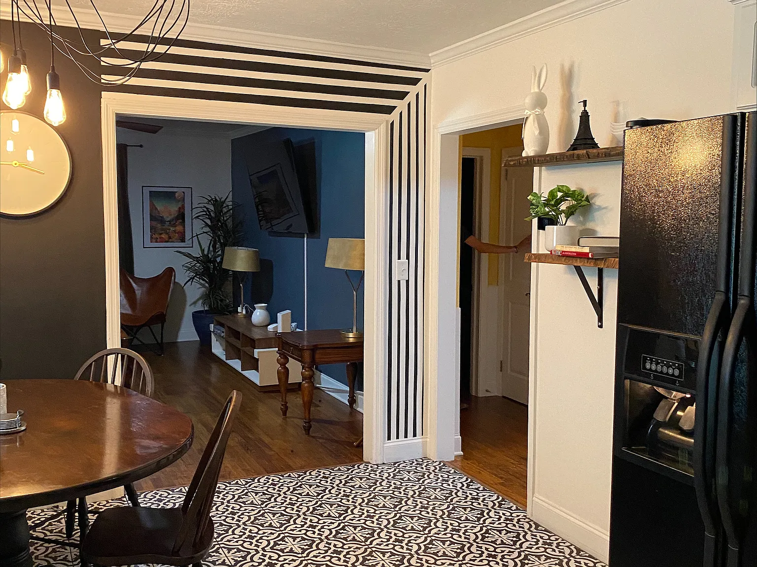127 Warren Road - 1 — Photo 2