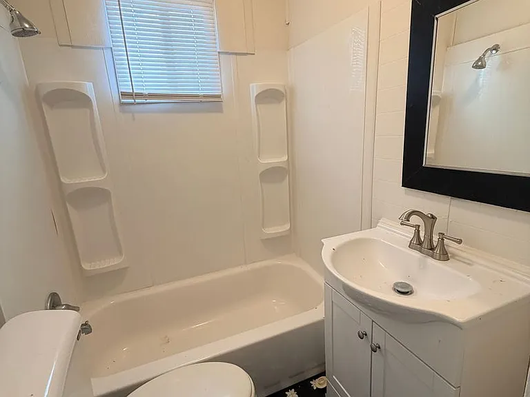 3141 N Park Ave — Photo 12