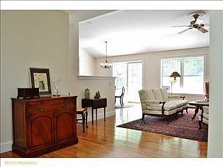 5th image of 68 Grandview Dr #16