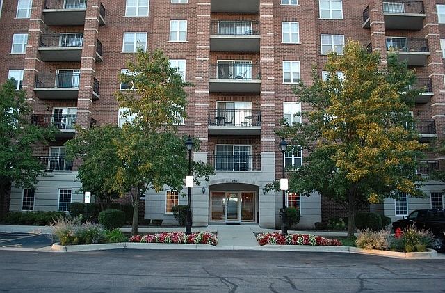 1st image of 390 W Mahogany Ct Unit 407