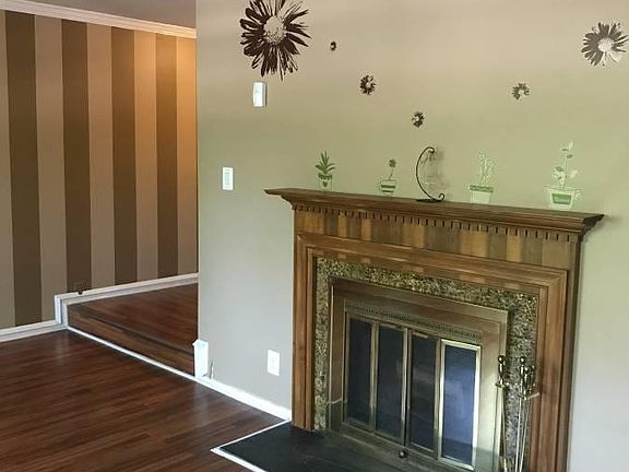 2nd image of 13109 Wonderland Way APT 5