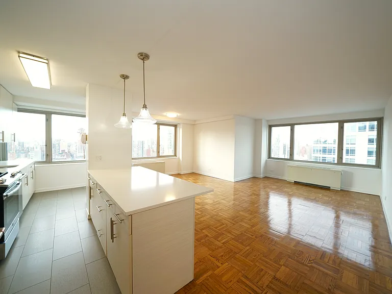 444 E 82nd St #29F — Photo 1