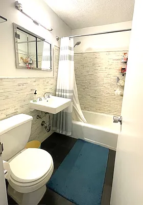 Rented by Level Group | media 20