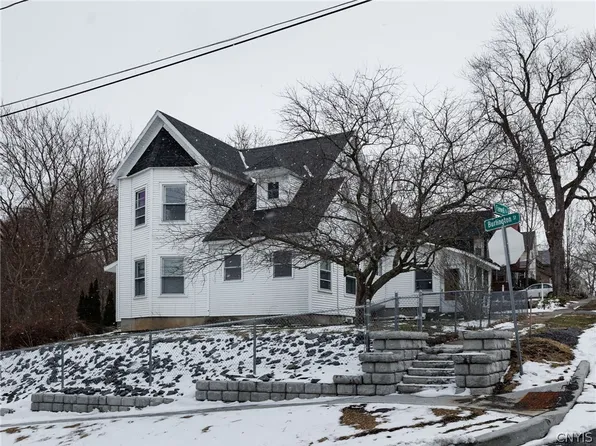 632 Burlington St, Watertown, NY 13601