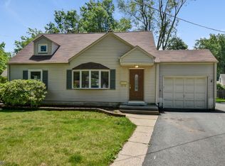 8 Midro Way, West Orange, NJ 07052