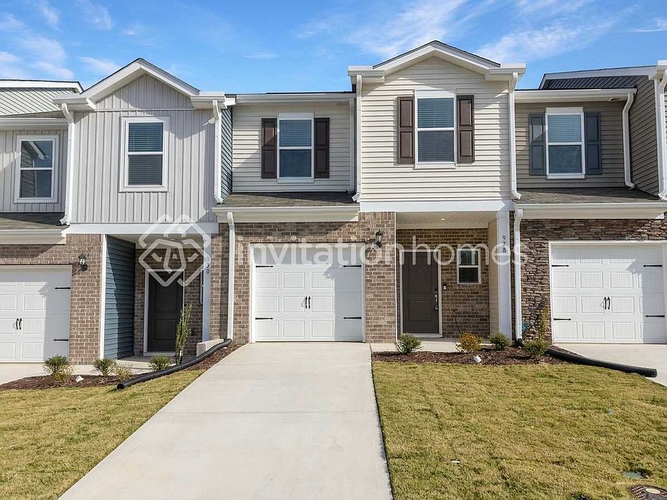 1st image of 928 Greenville Way