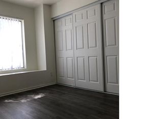 1076 Raymond Ave #201, Long Beach, CA 90804