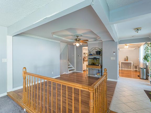 4th image of 4819 Warminster Dr