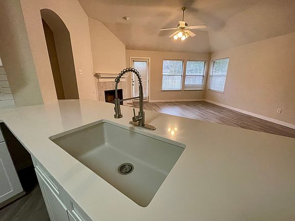 5th image of 17414 Montana Falls Dr