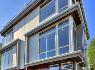 2615 NW 65th St, Seattle, WA 98107