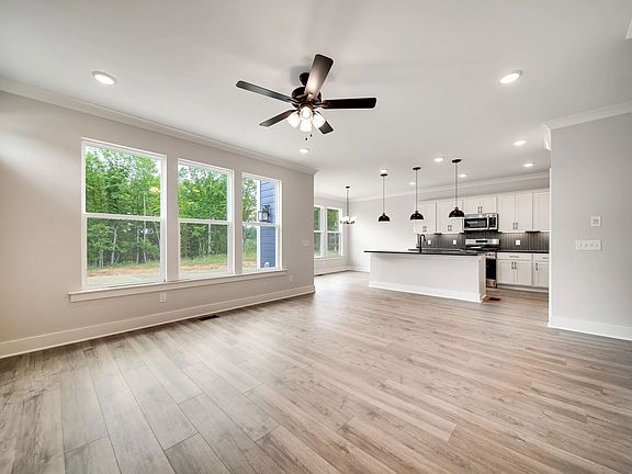 4th image of 7244 Richvale Dr