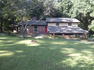 382 Banks Rd, Fayetteville, GA 30214