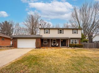 4966 Brigadoon Rd, Rockford, IL 61107