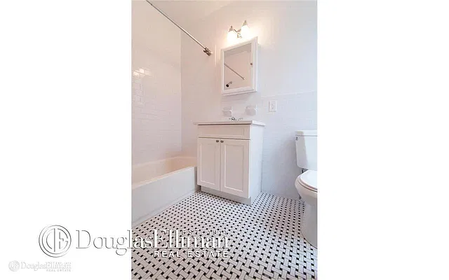 Rented by Douglas Elliman | media 4
