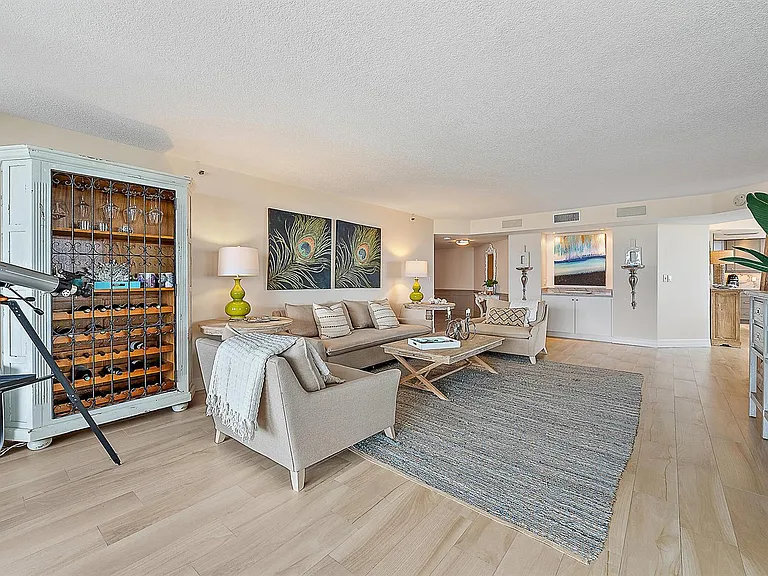 5200 N Ocean Dr #505 — Photo 11