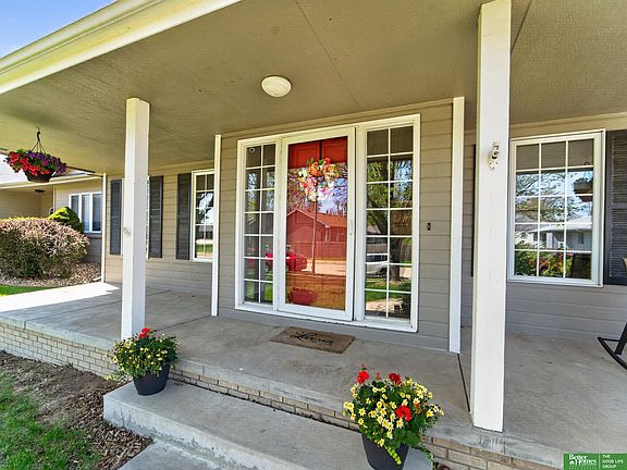 3rd image of 7138 Harvest Hills Dr