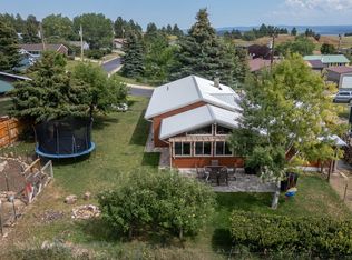 145 Vista Cir, Sundance, WY 82729