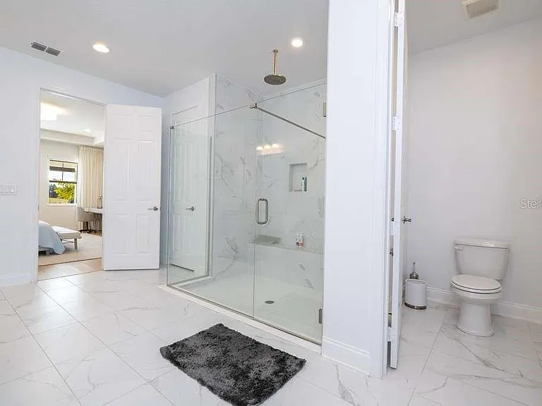 16870 Sanctuary Dr — Photo 64