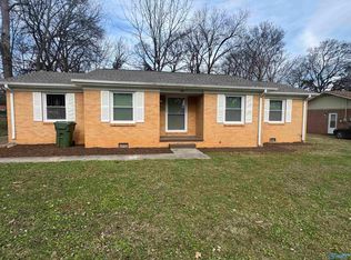3610 Williamsburg Dr NW, Huntsville, AL 35810