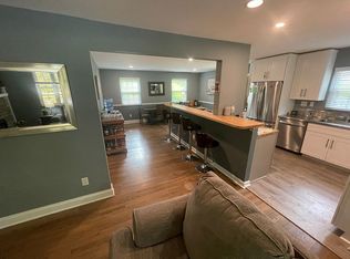 1422 Cardinal Rd, Charleston, WV 25314