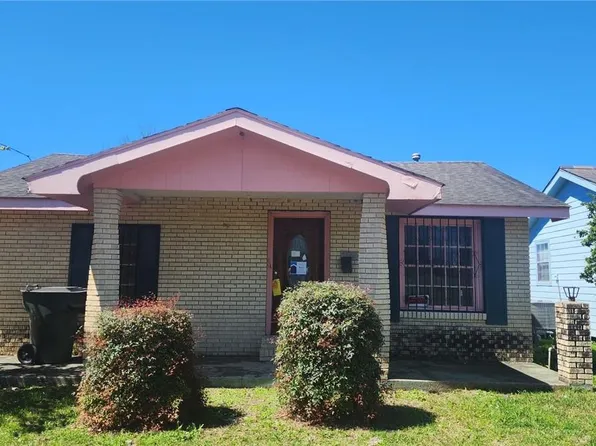 1323 Sally Mae St, Lake Charles, LA 70601