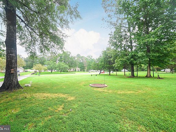 4th image of 45367 Abell Dr