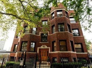 909 W Buena Ave APT 2E, Chicago, IL 60613