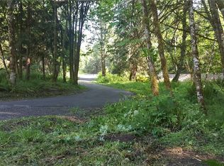 108 Riverview Dr, Castle Rock, WA 98611