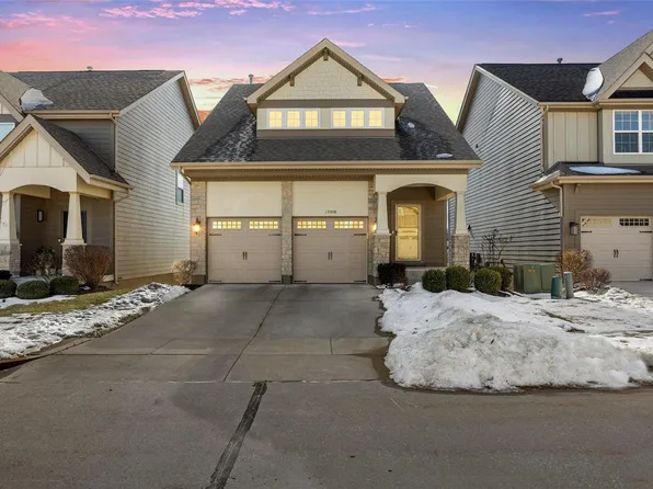 17008 Cambury Ln, Herculaneum, MO 63048