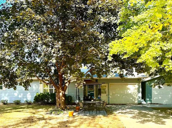 422 E Bradley St, Tyler, MN 56178