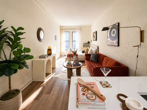 47 West 13th Street image 1 of 11