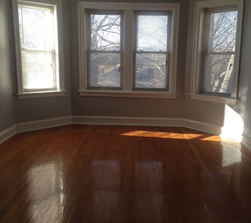 1st image of 8205 S Kingston Ave APT 3