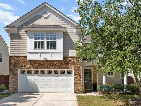 112 Smart Ct, Clayton, NC 27520
