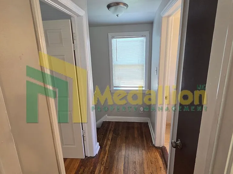 8724 S Eggleston Ave — Photo 21