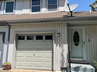 1924 Lawrence Ct, Kansas City, KS 66103