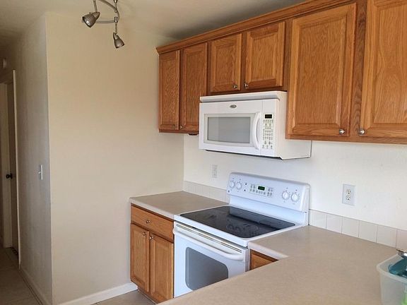 4th image of 510 W Grant St