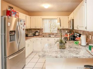 3021 W 76th St #C-103, Hialeah, FL 33018